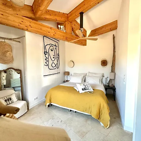 Simple Guest house
